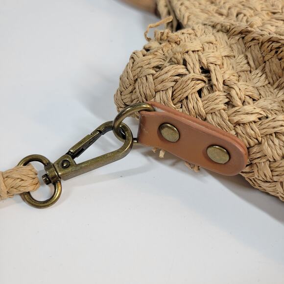 VINTAGE Woven Wooden Cinch Bag Brown Circle Handmade Rattan Summer‎ Beach Bag - Picture 5 of 14